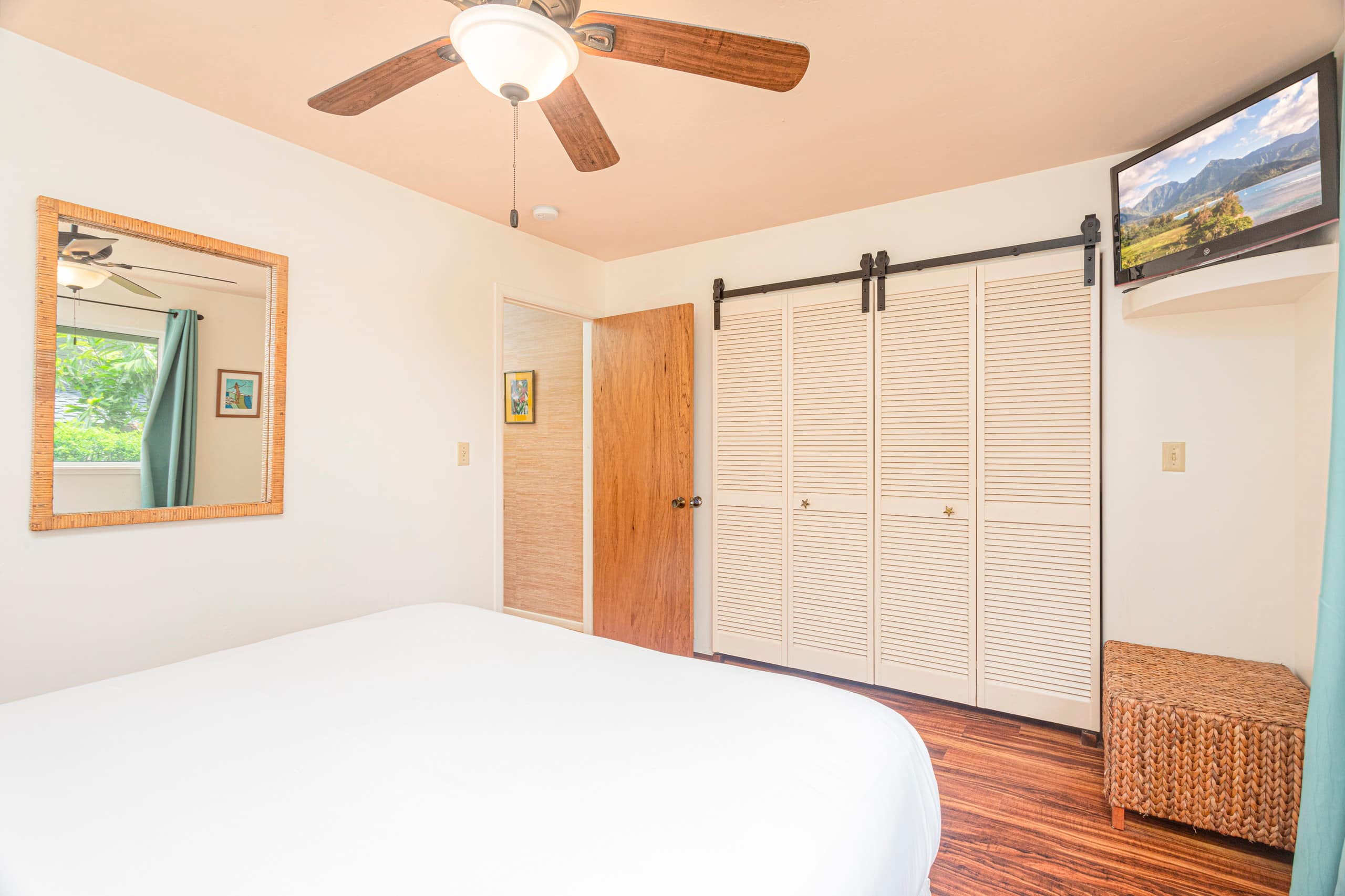 Private, 2 bdr Hawaiiana Charmer ~ Bonus Room avl - Image 21