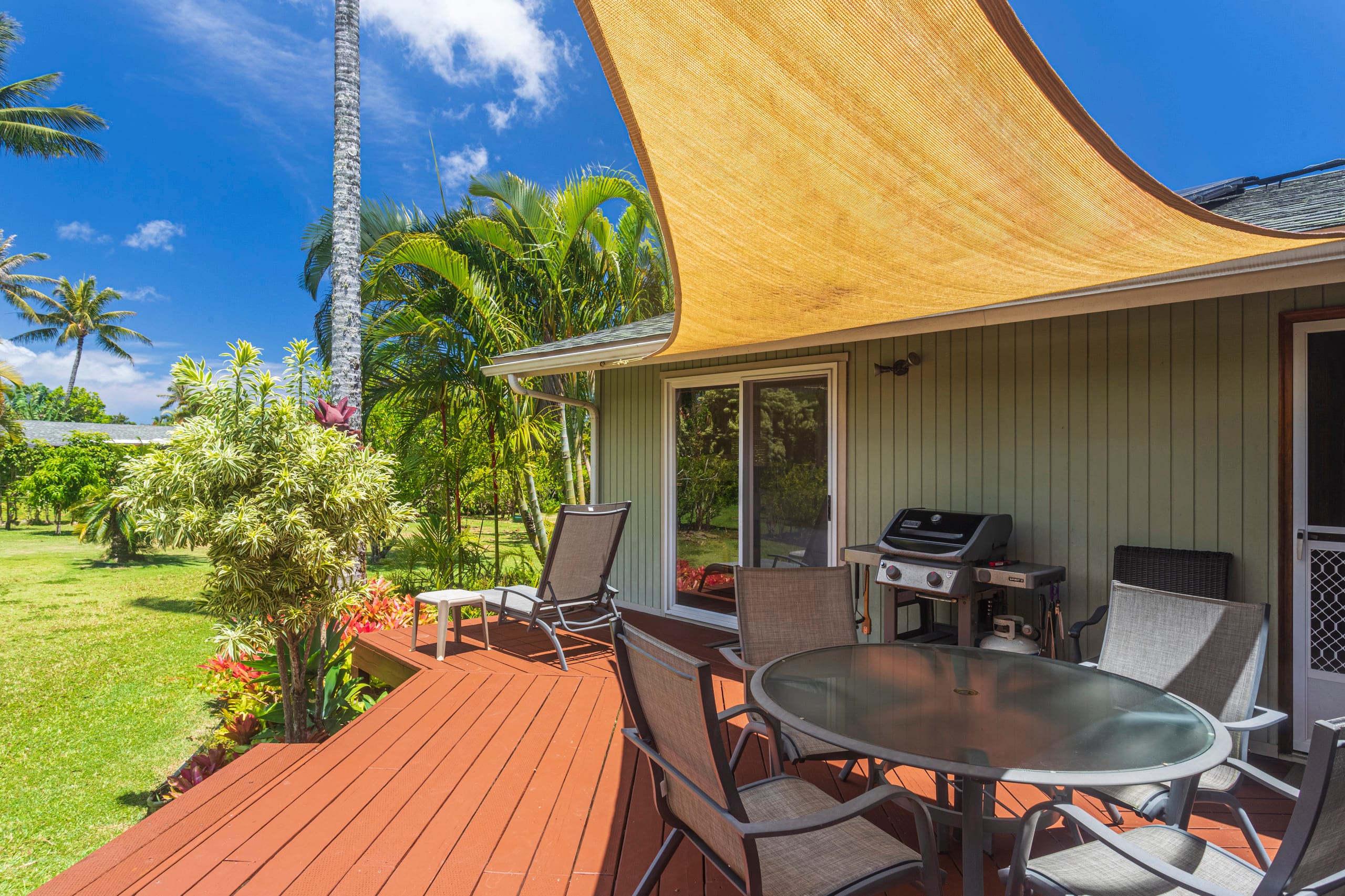 Private, 2 bdr Hawaiiana Charmer ~ Bonus Room avl - Image 32