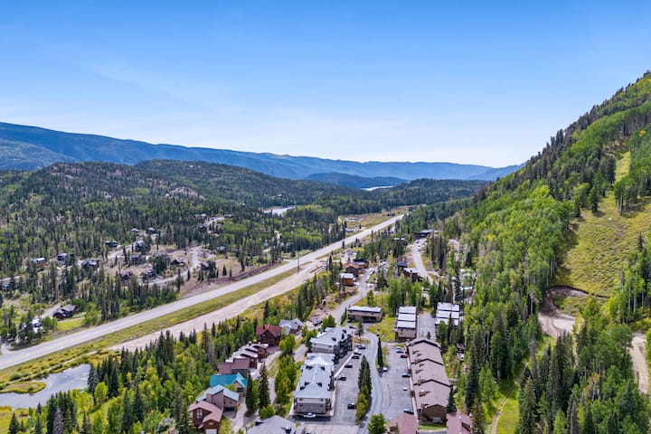 Ski in/Ski out Condo at Purgatory, Unit 7 - Condominiums for Rent