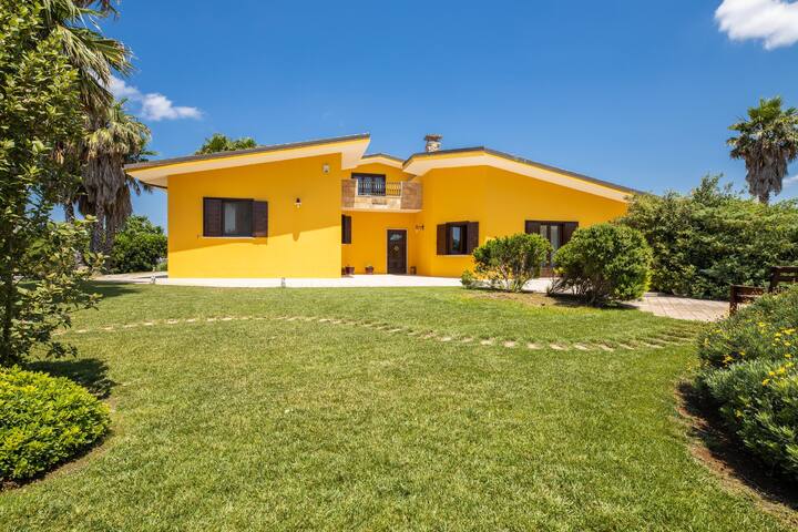 Villa Esmeralda gallery image 4