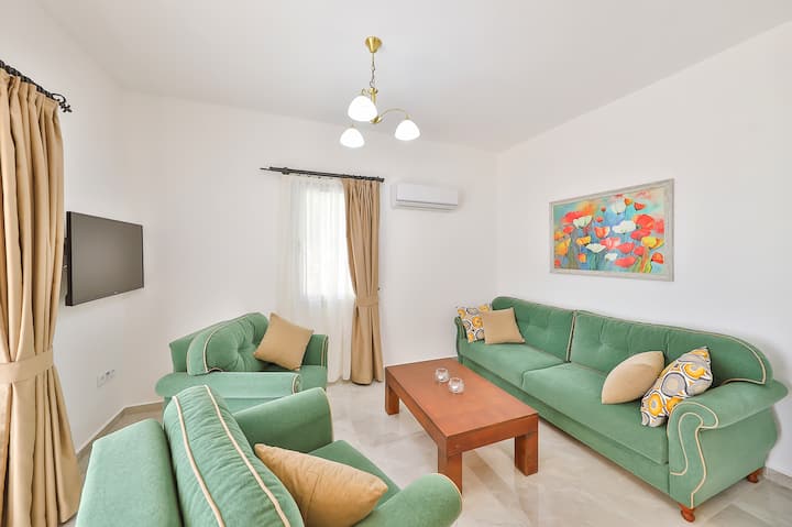 Всекидневна във вила Asfina Kalkan