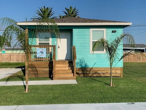 Salty Seagull Coastal Suites, LLC.