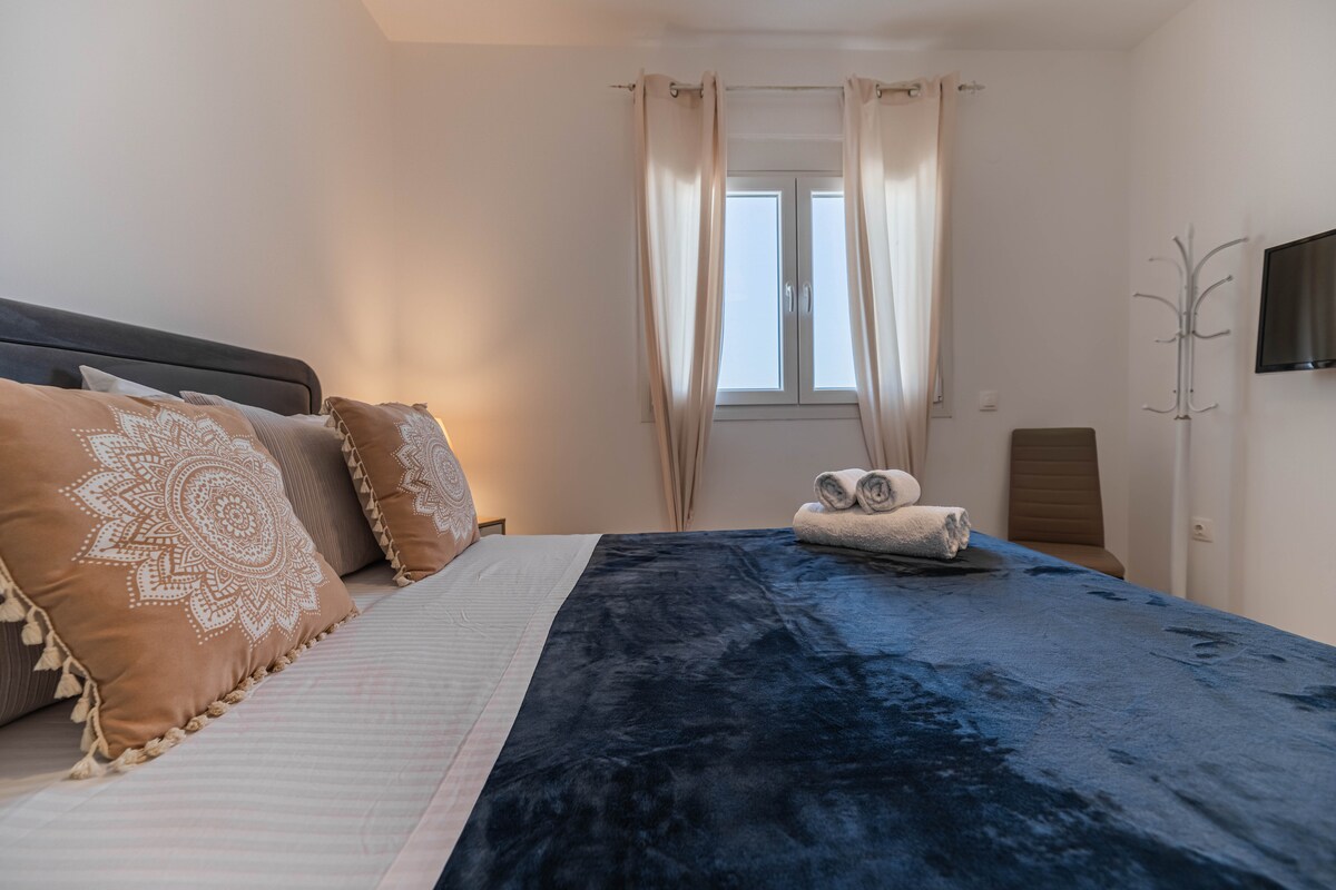 Schlafzimmer1 Bettgröße:
1,60 x 2,00 m