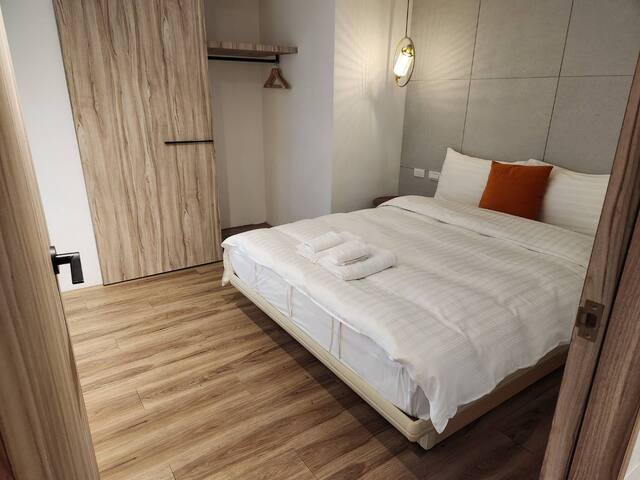 【頂級星空景觀房】020245 六人房#台北車站#三房一廳間#24小時櫃檯#高樓層景觀 gallery image 3