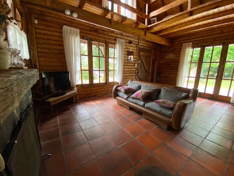 Successful Airbnb property: Cabin-style house in Bosque Peralta Ramos