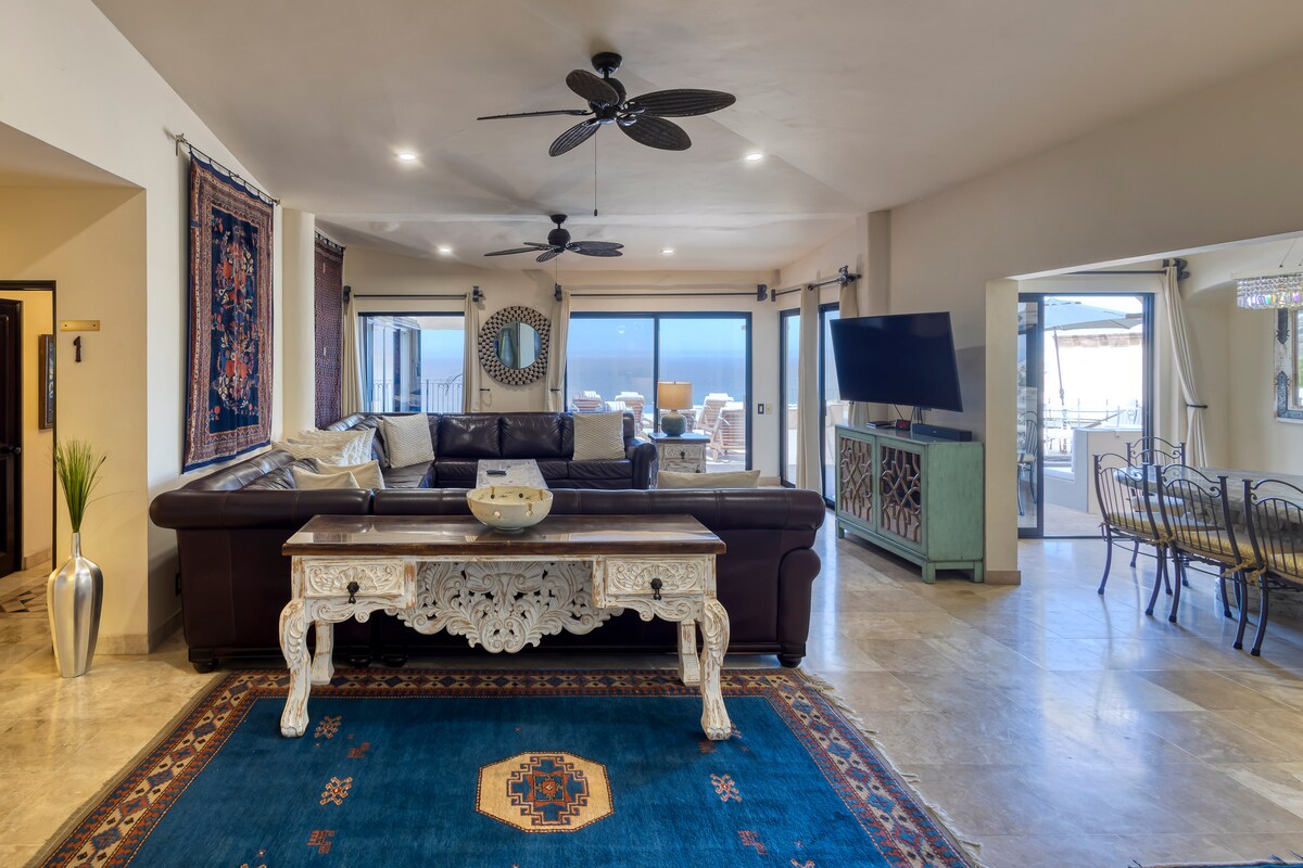 Casa Theodore--Luxury Villa Rental — 11 bedroom vacation rental in Cabo San Lucas