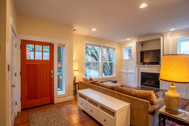 Woodstock Family Home gallery image 5