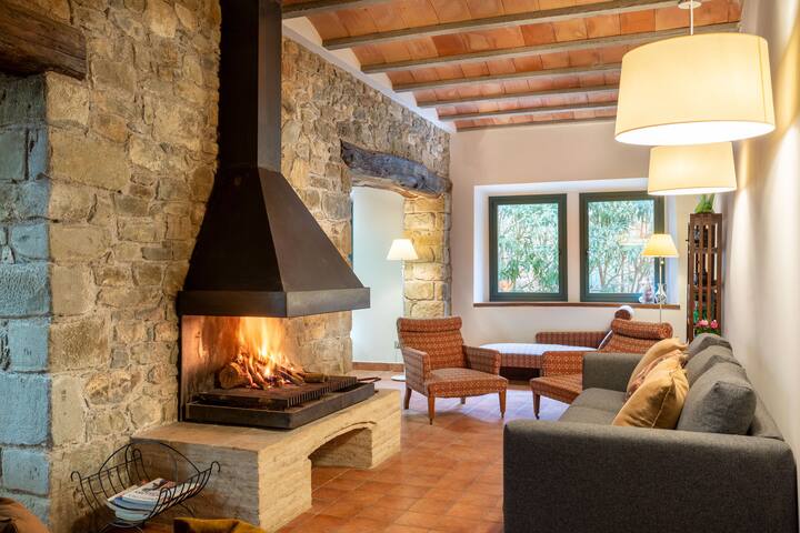 Can muní casa rural para 17 personas en empordà gallery image 4