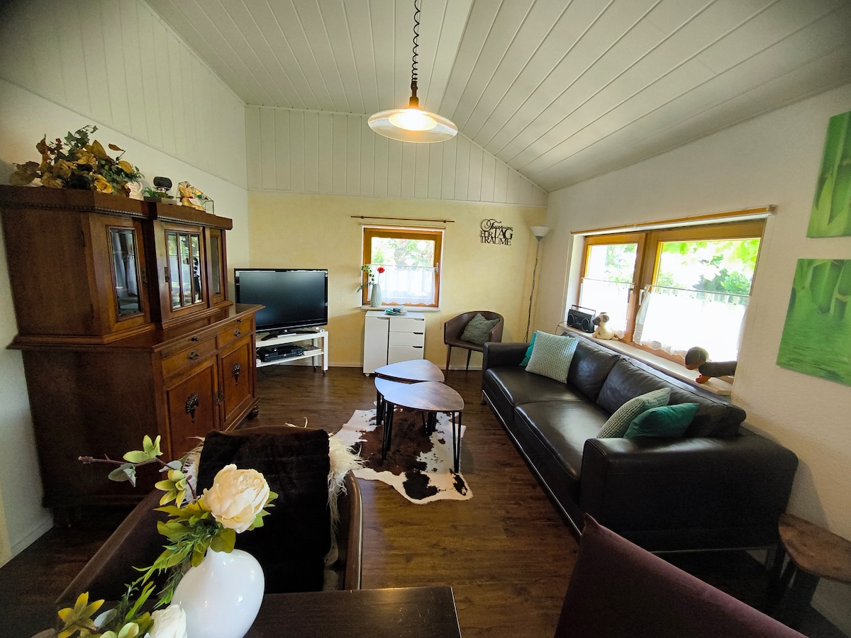 Anuncio de Airbnb popular: Apartment near Nordpark (sep. small🏠) quiet en Mönchengladbach