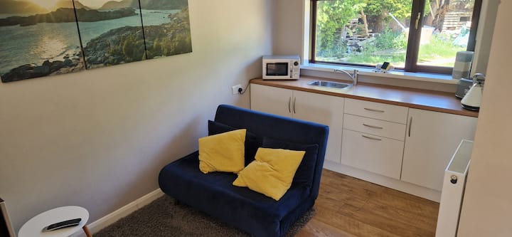 Osborne Retreat, Nr Maritime Accademy Warsash - Southampton
