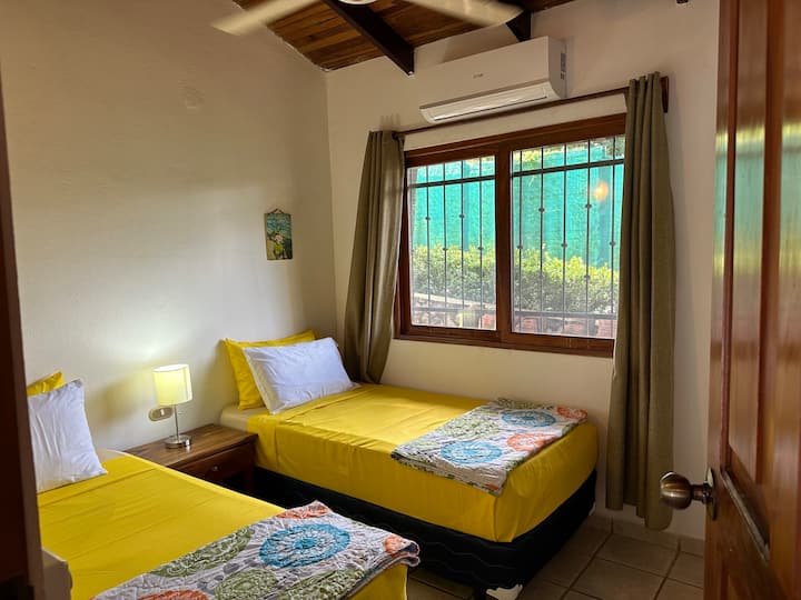 غرفة النوم 2