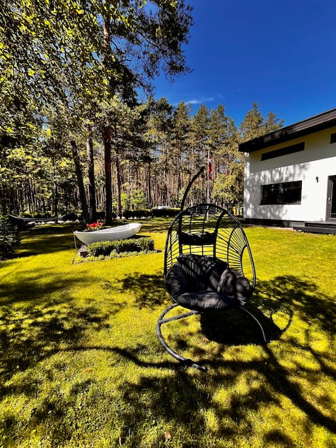 Villa Gauja - holiday home close to the sea & lake