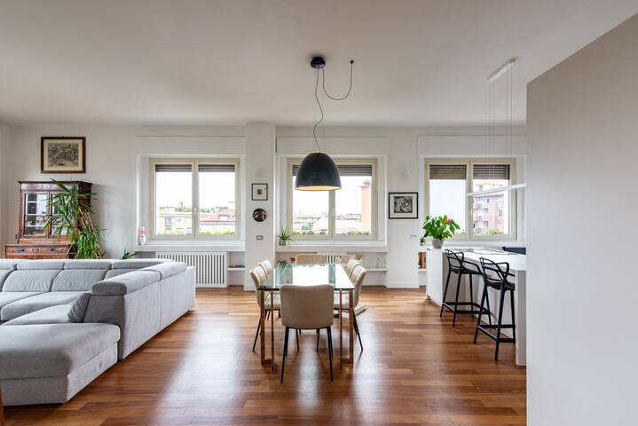 De Amicis gallery image 3