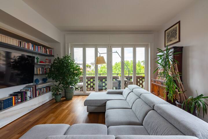 De Amicis gallery image 5