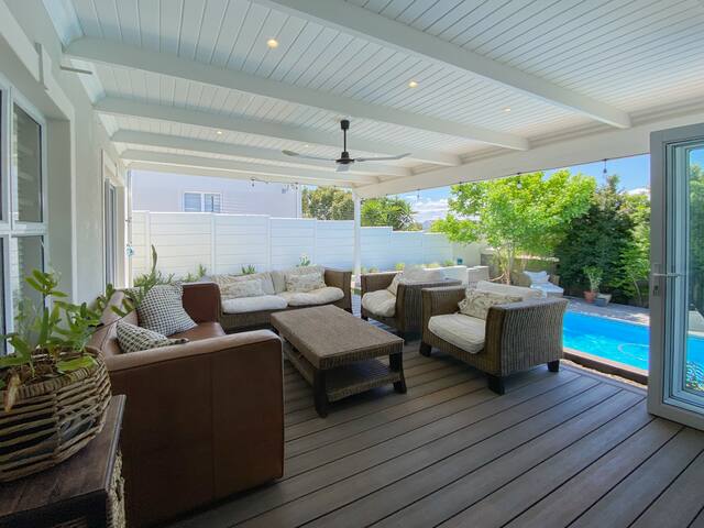 4 bedroom house in security estate in Durbanville gallery image 5