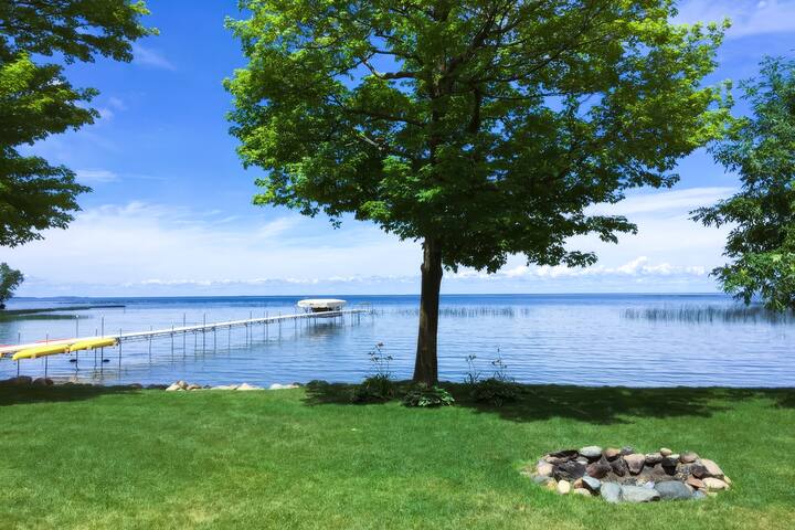 Lakeside Retreat on Cove Bay (Mille Lacs Lake, MN) gallery image 3