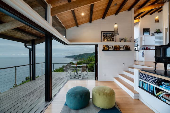 Cliff Top Houses No 8 - Endless Sea & Forest Views - South Africa