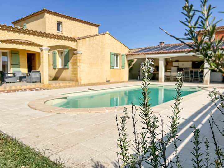 Villa Avec Piscine Proche Nîmes - Francia