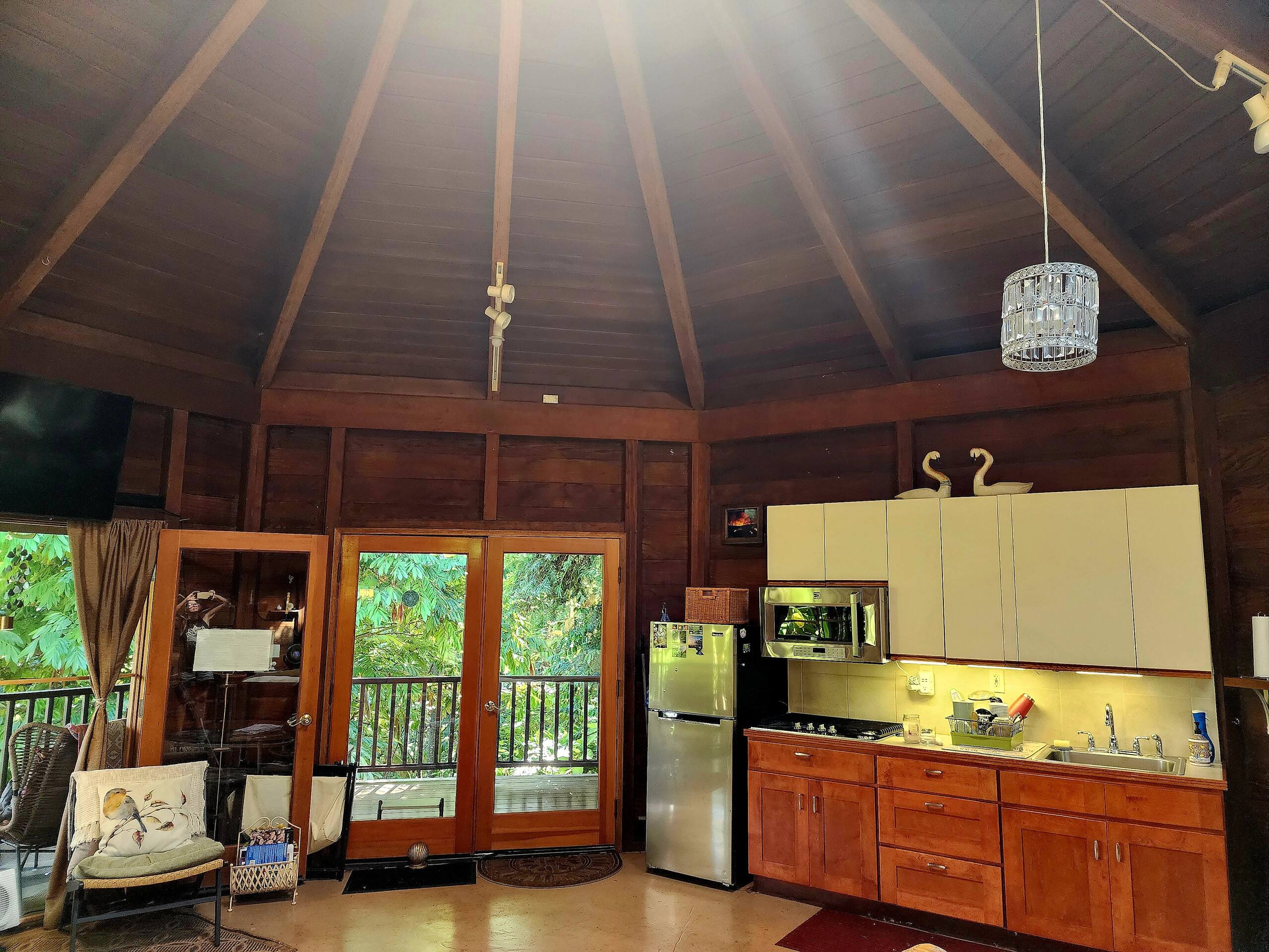 Zen Treehouse Private Retreat & Farm Stay - Image 18