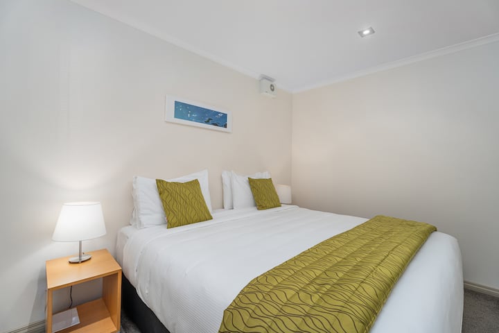 Საწოლი 193 × 203 სმ