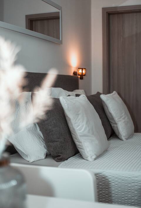 Studioapartman-near airport Zagreb,freeP,WiFI