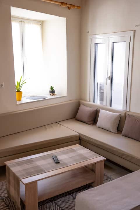 Popular Airbnb listing: The House in Old Xanthi in Δήμος Ξάνθης