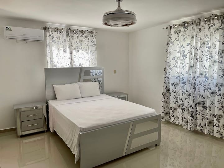 غرفة النوم 1