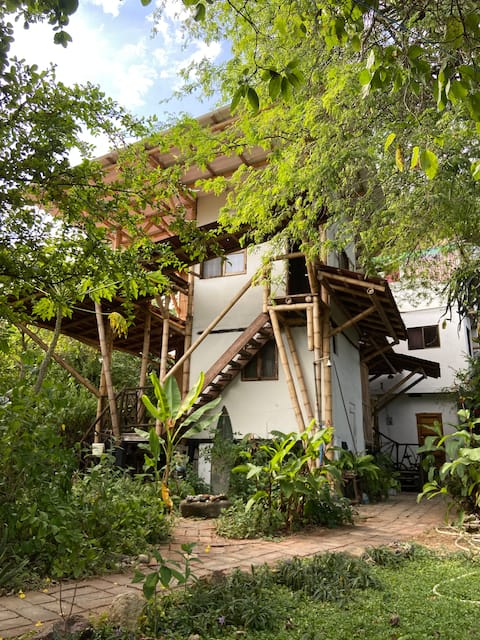 Bamboo House - Room at the Beach 