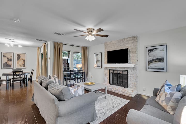 West Austin Extended Stay #1 by AustinGetaways