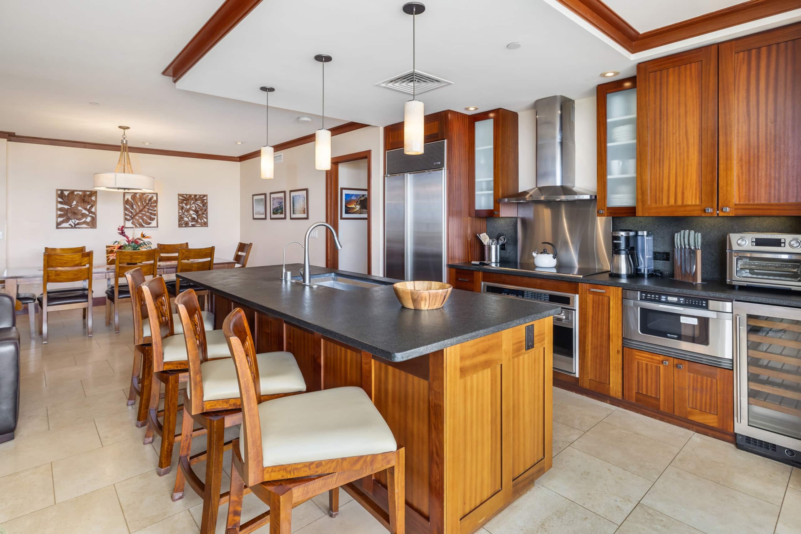 Condo in Kapolei · ★5.0 · 3 bedrooms · 5 beds · 3 private baths - Image 7