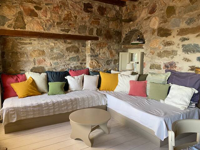 A treat near the beach – Serifos The Writer’s Home gallery image 3