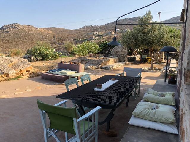 A treat near the beach – Serifos The Writer’s Home gallery image 4