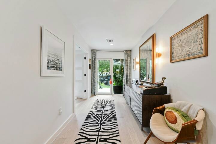 Zilker Luxury Retreat! (ACL/F1/Lake/Springs)! gallery image 5