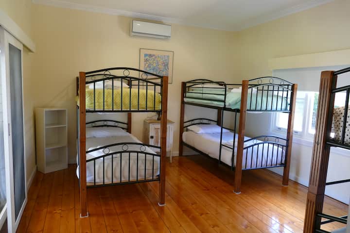 Bunk room sleeps six 