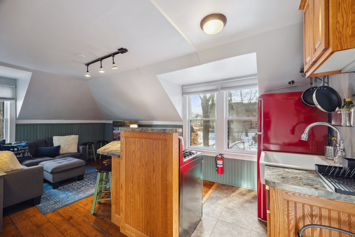 Carriage House