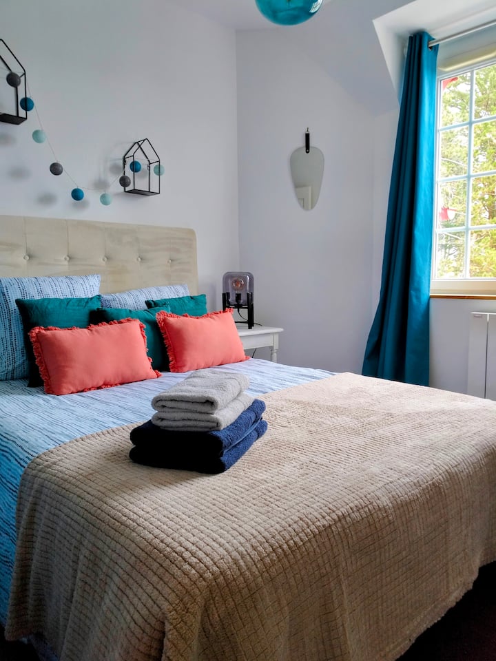 Spálňa so 140*190 lôžkami.
Príjemné, tiché a veľmi svetlé
Na 1. poschodí