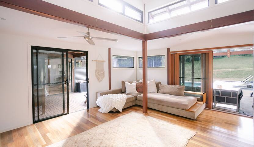 Natural Lane .. Broken Head gallery image 4