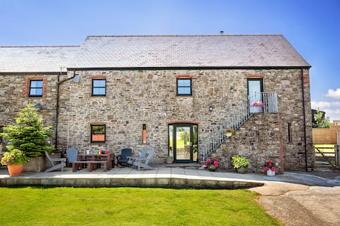 Kidwelly Farm Cottage - Y Felin