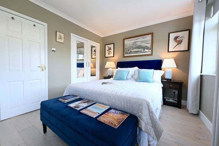 Large luxury 3 bedroom house KewGardens/Richmond gallery image 4