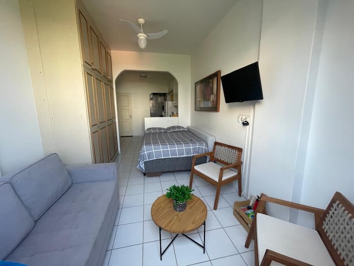 Studio Copacabana Quadra Da Praia Linda Vista Mar - Brasil