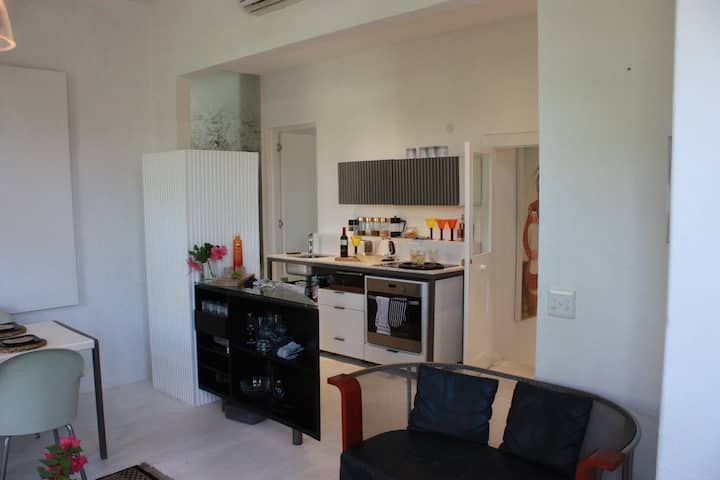 Wowhaus Tranquil Loft Apartment - Durban North