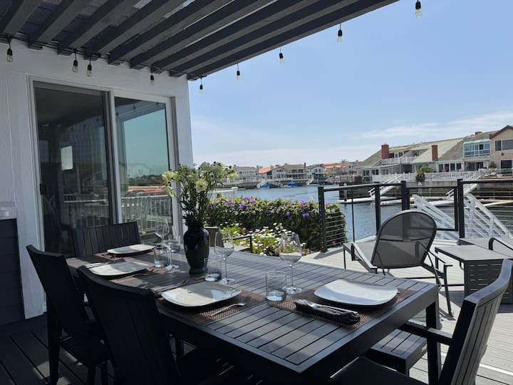 Relaxing Harbor Townhouse Minutes From The Beach