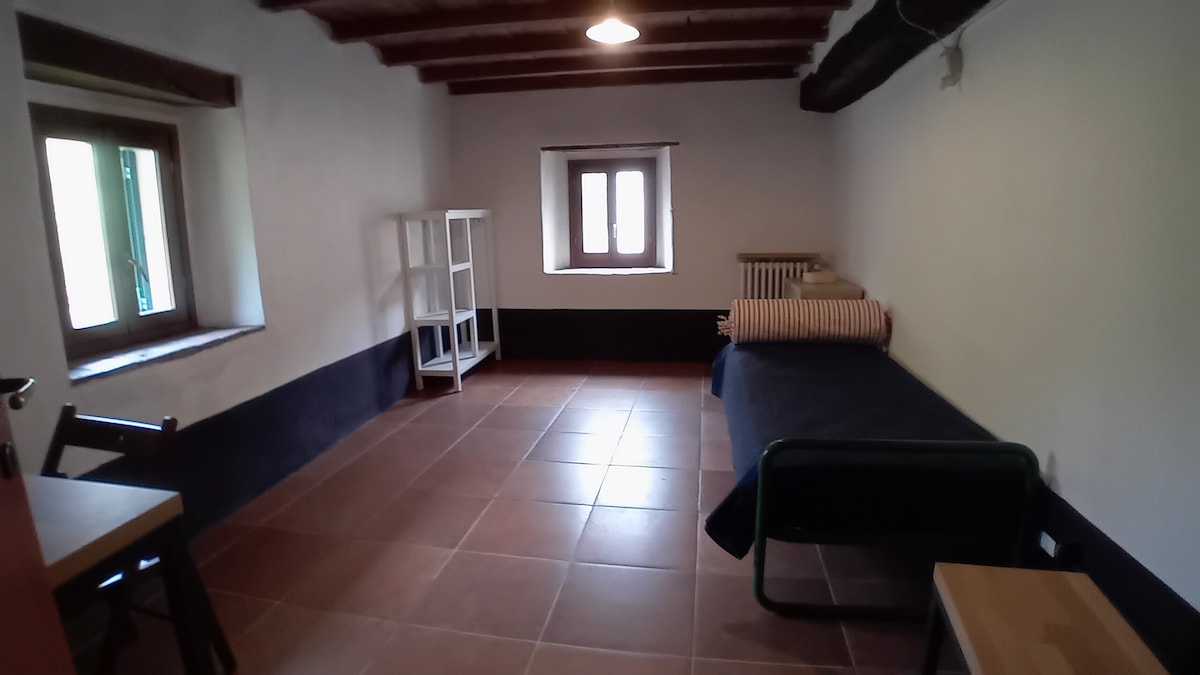 საძინებელი 2