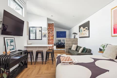 Fremantle Swan River Studio