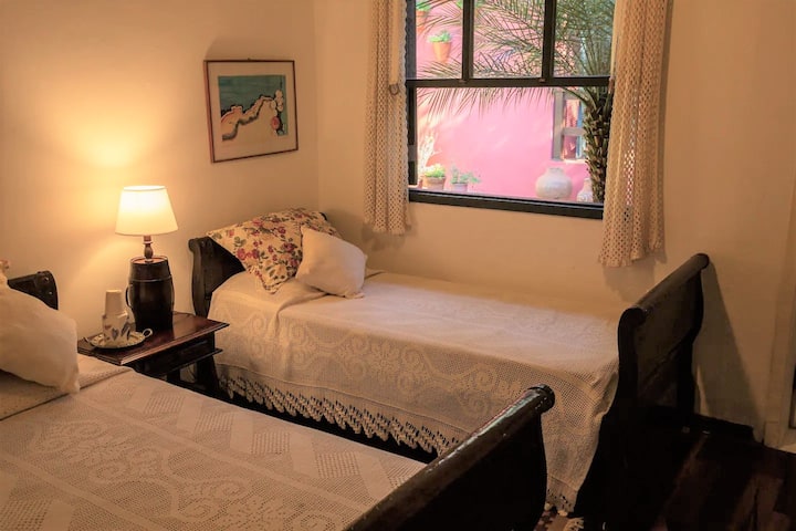 غرفة النوم 2