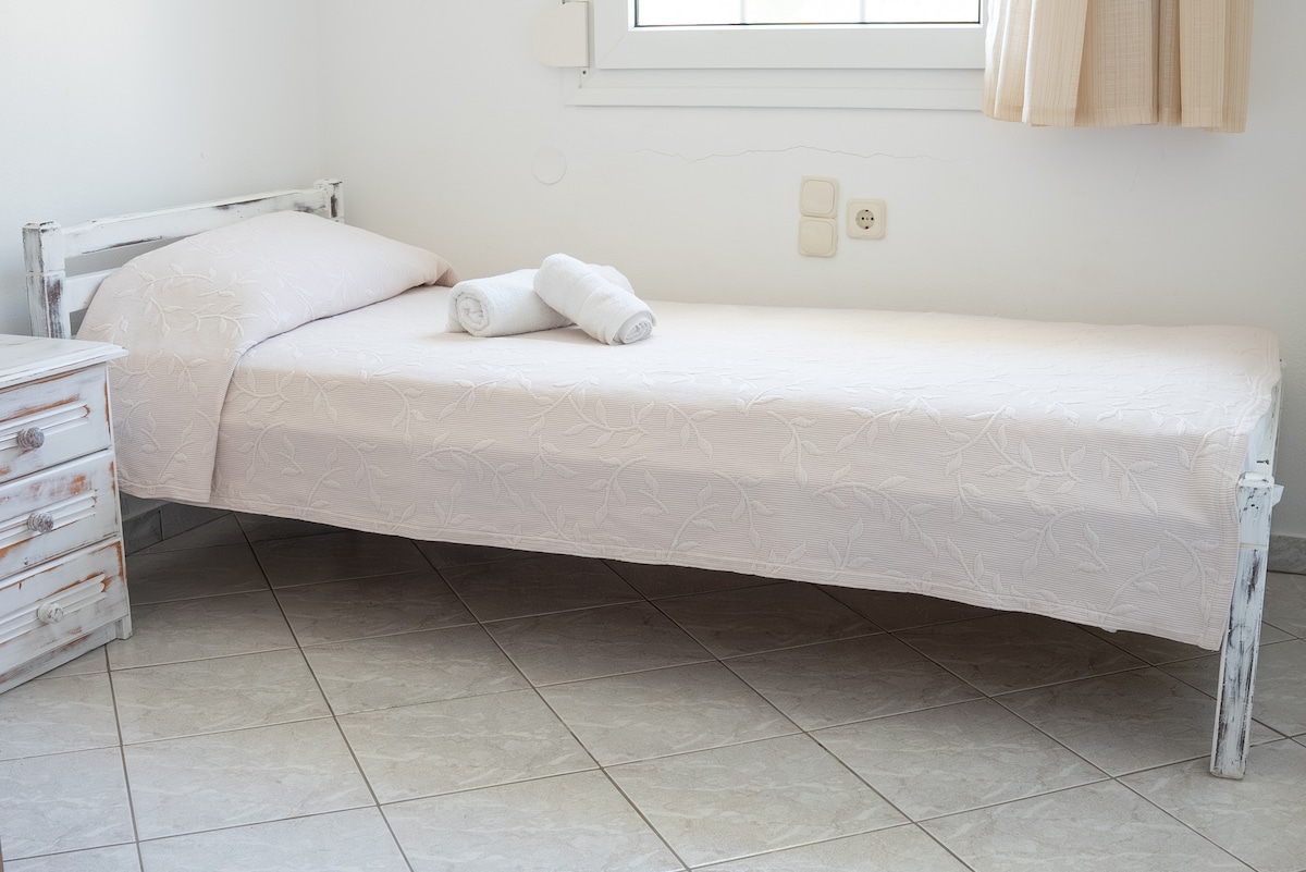 საძინებელი 3