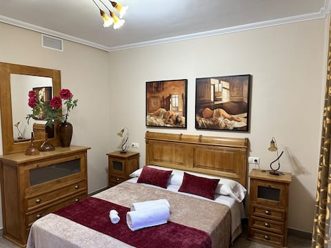 Apartment in Linares downtown area with free parking