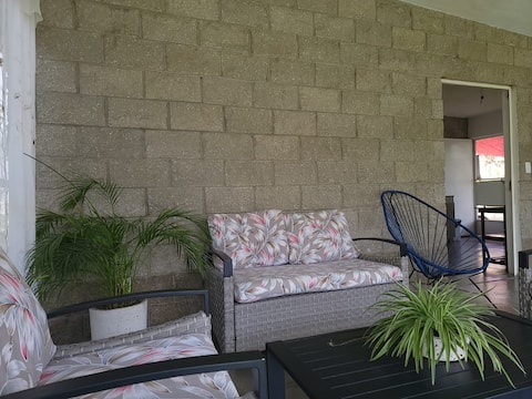 Popular Airbnb listing: House with pool very close to the lake in Tequesquitengo