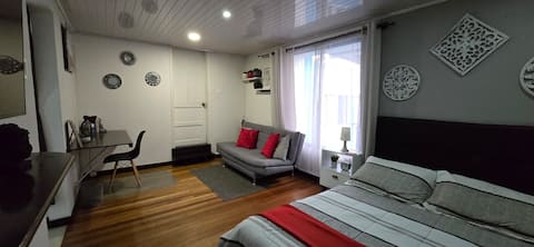 Successful Airbnb property: 2. Apt-Near Movistar, Campin in Barrios Unidos