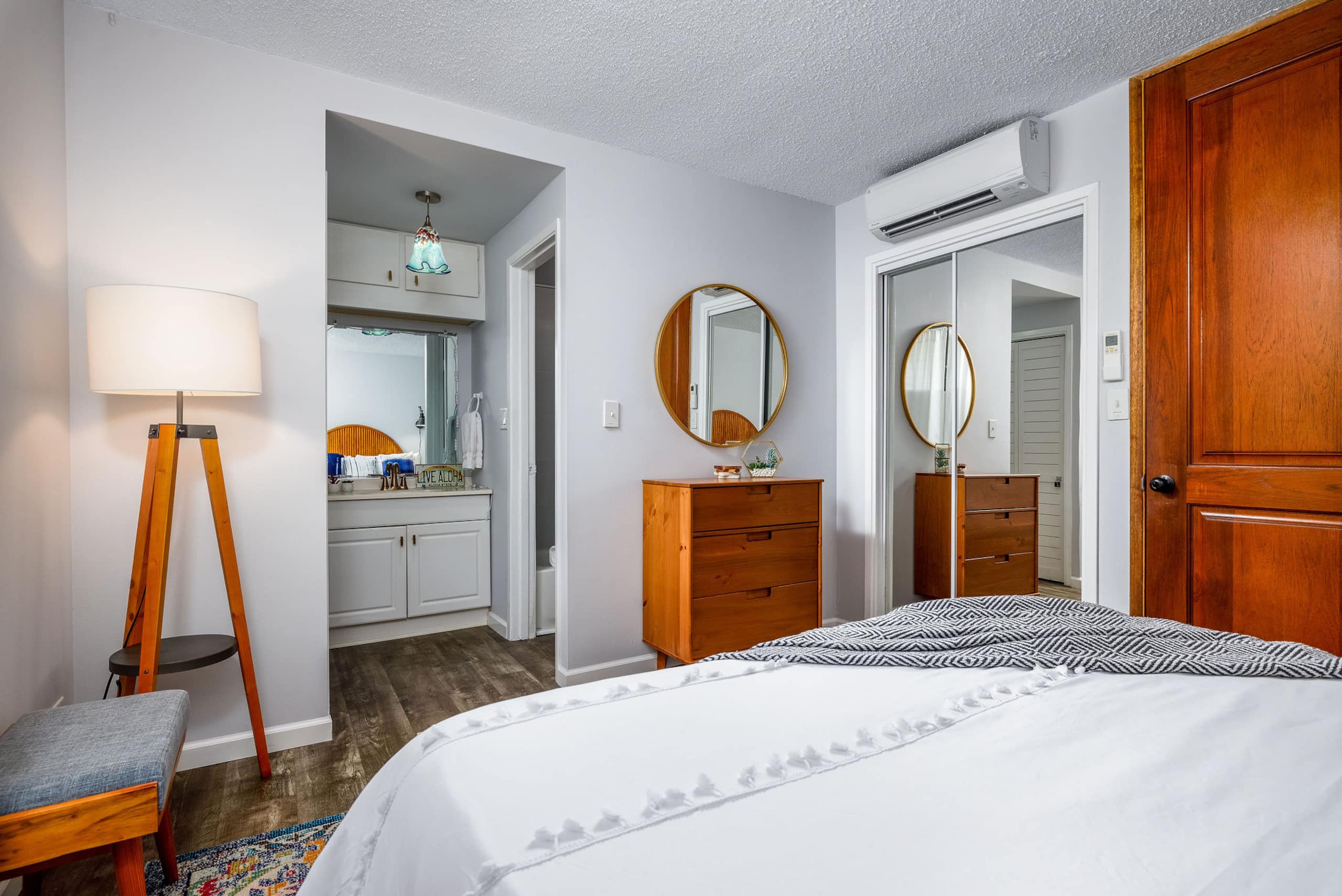 Condo in Kailua-Kona · ★4.86 · 2 bedrooms · 3 beds · 2 baths - Image 14